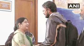 Hamid Nehal Ansari, indian brought home, hamid ansari meets sushma swaraj, Pakistan jail India-Pakistan, indian in pak jail, indian freed from pak jail, indian express, indo pak relations