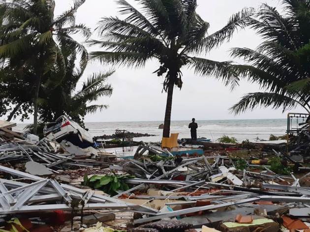 Tsunami hits without warning in Indonesia, death toll crosses 200