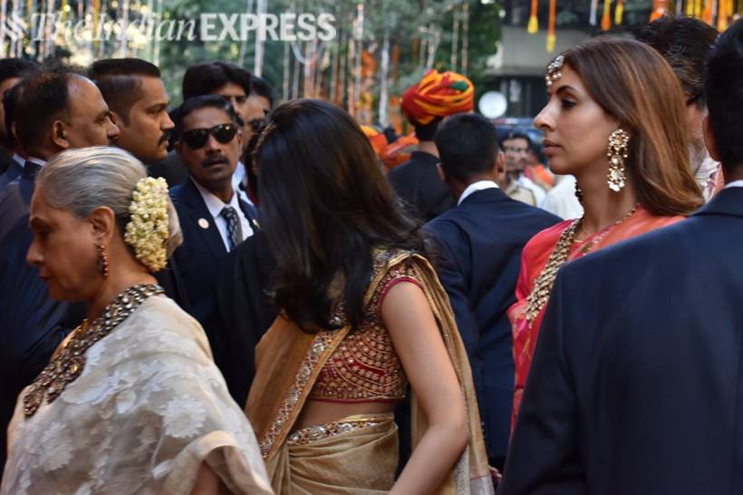 jaya bachchan and shweta bachchan