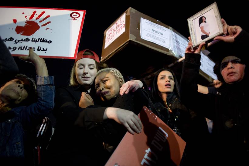 Israelis hold mass protests over violence against women