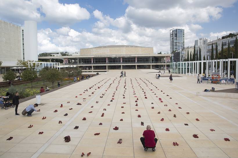 Israelis hold mass protests over violence against women