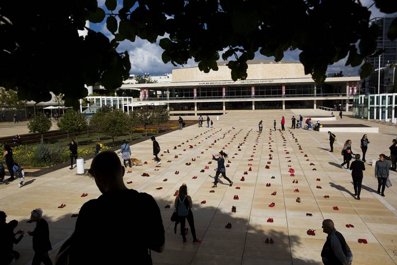 Israelis hold mass protests over violence against women