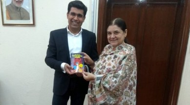 maneka gandhi