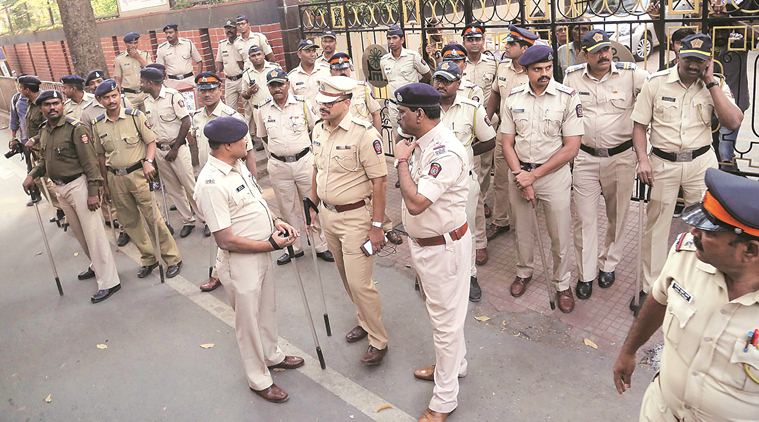 mumbai police, mumbai police dog squad, women constables, crime branch, bomb detection squad, mumbai news, indian express news
