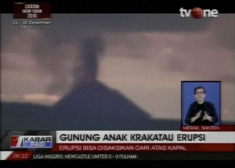 tsunami, Sumatra and Java islands, Indonesia tsunami, tsunami at Sumatra and Java islands, Anak Krakatau, Sunda Strait, volcanic eruption, Java Sea, Indian Ocean, Jakarta, Pandelang, Serang, South Lampung, World news, Indian Express