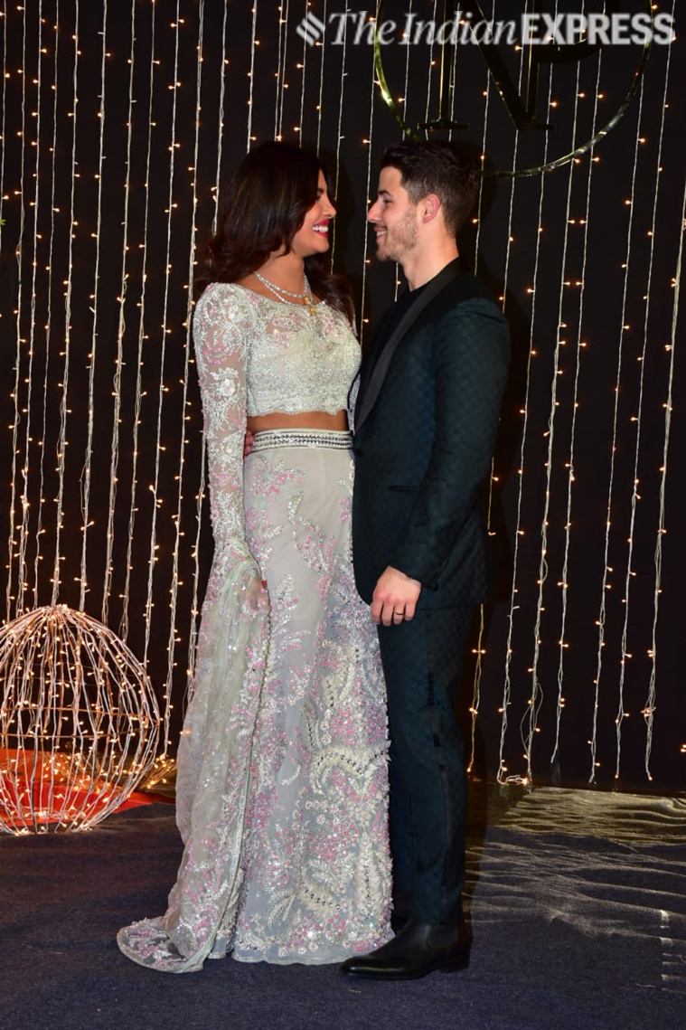 Priyanka chopra hot sale reception lehenga