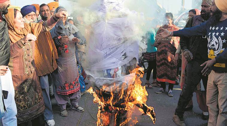 Punjab: Anti-Sikh riots victims' families protest against Kamal Nath; ask CM to intervene