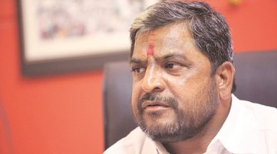 sugarcane prices in Maharashtra, cane prices, Swabhimani Shetkari Sanghatana, Raju Shetti, protests over cane prices, Pune news, indian express