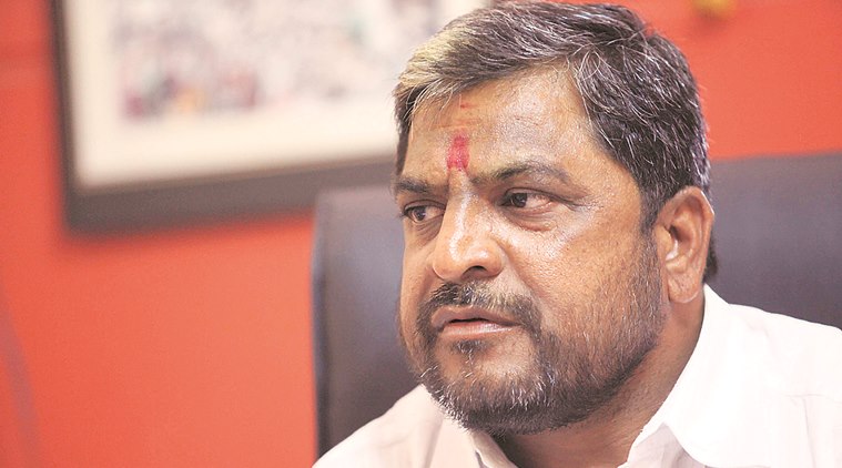 Farmers’ leader Raju Shetti, Raju Shetti, Lok Sabha elections, Lok Sabha elections bjp, Swabhimani Paksha chief, maharashtra news, 