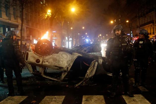 Paris assesses injuries, damage after worst riot in decade