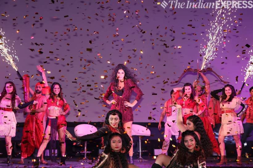 Katrina Kaif in Husn Parcham