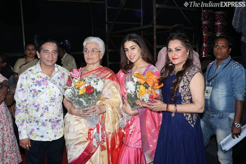 Rekha, Waheeda Rehman, Asha Parekh, Saroj Khan