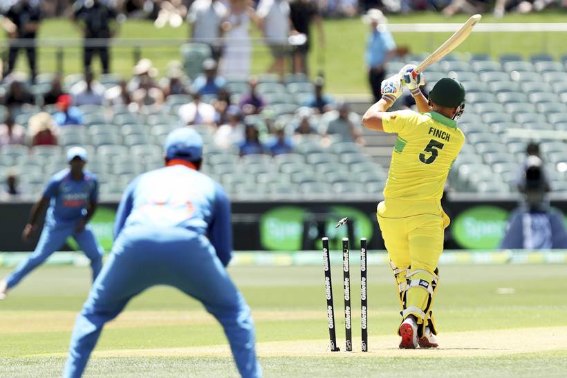 Virat Kohli hits century as India level up series against Australia