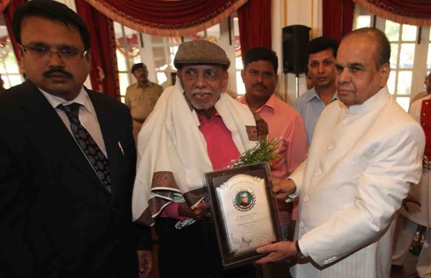 Cricket guru Ramakant Achrekar felicitated by Governor of Maharashtra, K Sankaranarayanan during the distinguished Padma Award winners from Maharashtra for the years 2009 and 2010 at a function at Raj Bhavan on Friday. The felicitation programme organised by the Vasantrao Naik Agricultural Research and Rural Development Foundation