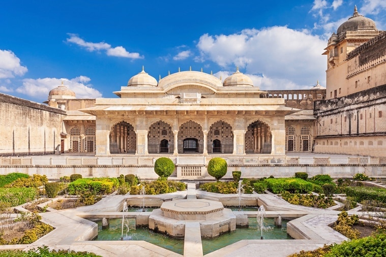 manikarnika, manikarnika shooting location, manikarnika movie locations, manikarnika shooting rajasthan, amer fort, nahargarh fort, jaigarh fort, manikarnika kangana ranaut, kangana ranat, ankita lokhande, jisshu sengupta, manikarnika movie, manikarnika movie locale, indian express, indian express news