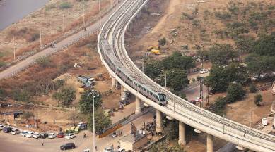 In new Aqua Line, some complaints about no women’s coach