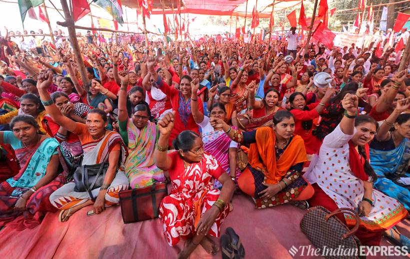 Bharat bandh in photos: Life disrupted in Kerala, stray incidents of violence mar day 1