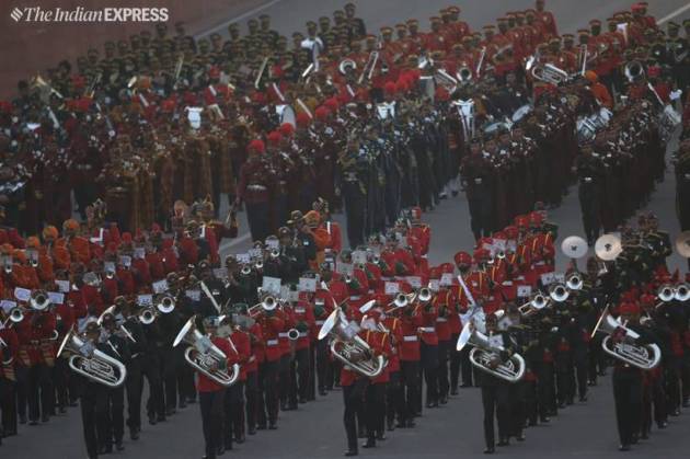 beating retreat photos, beating retreat pics, beating retreat ceremony, republic day celebrations, beating retreat at Rajpath, Vijay chowk, indian express