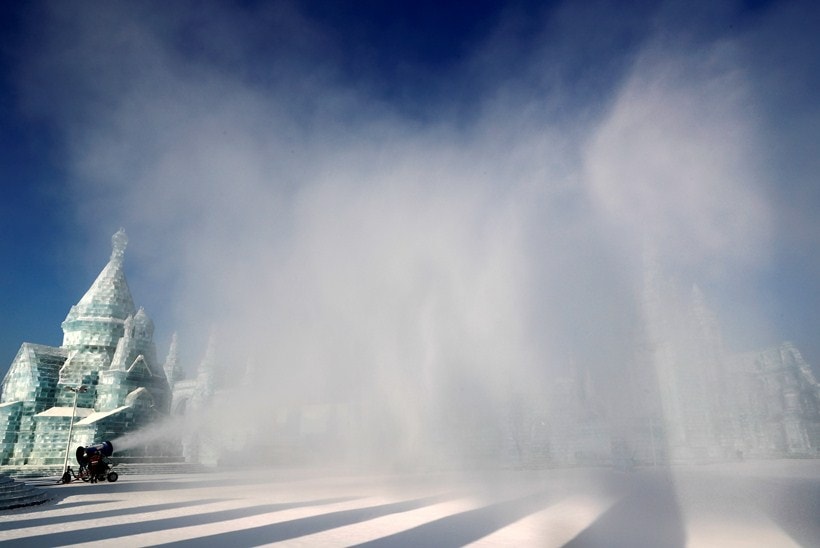 China kicks off world's biggest ice festival