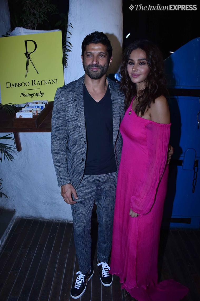 farhan akhtar, shibani dandekar photos 