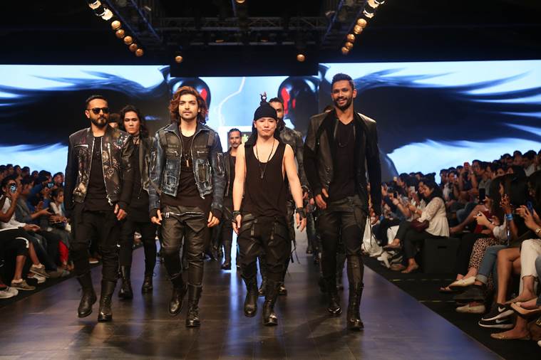lakme fashion week, lakme fashion week boho calcutta, day one highlights, sneha arora, gaurav gupta, karan johar gaurav gupta, karan jogar gaurav gupta, lakme fashion week gaurav gupta, indian express, indian express news