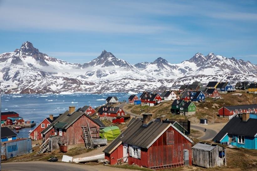 Greenland residents grapple with global warming