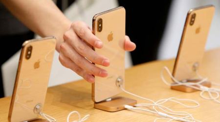 Apple, Apple iPhone XS, Apple iPhone XS demand, iPhone product, Apple cuts iPhone product, Apple iPhone product slashed, iPhone sales
