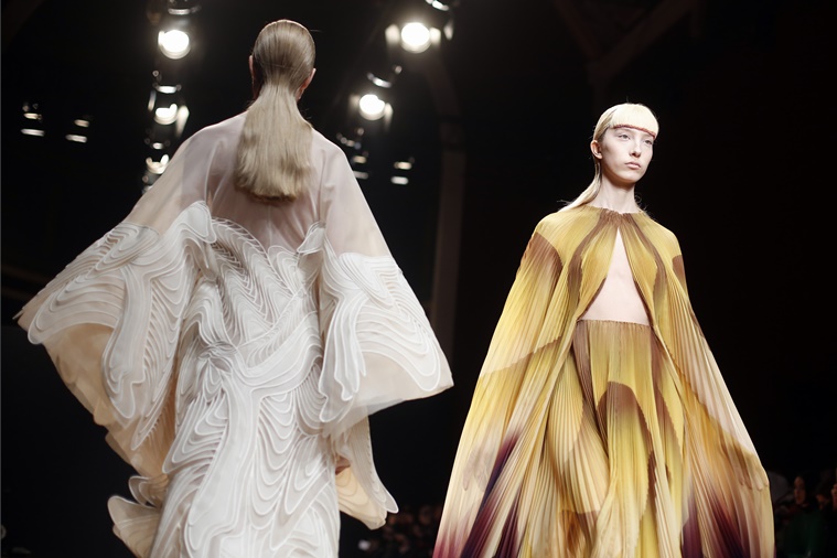Iris van Herpen showcases a futuristic collection at the Couture ...