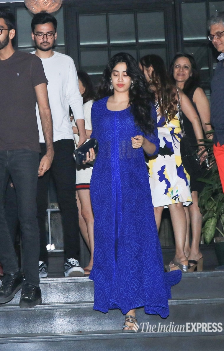 Janhvi Kapoor, Janhvi Kapoor fashion, Janhvi Kapoor latest news, Janhvi Kapoor latest fashion, janhvi kapoor style, janhvi kapoor updates, Janhvi Kapoor ethnic wear, Janhvi Kapoor salwar suit, celeb fashion, bollywood fashion, indian express, indian express news
