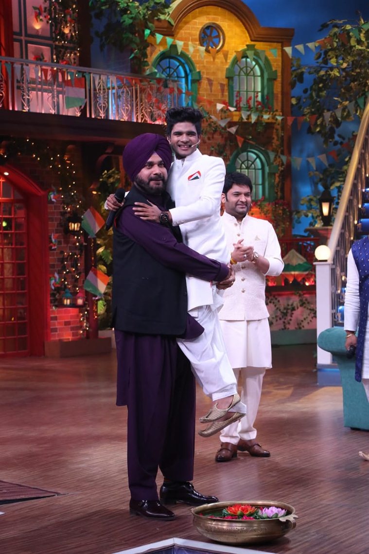 sidhu with kapil sharma