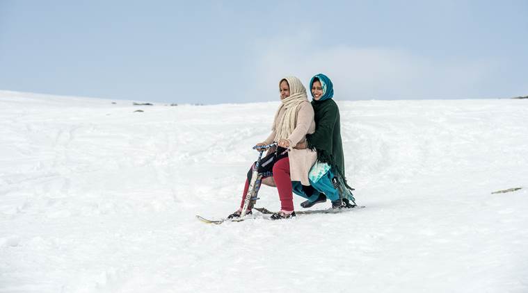 kashmir, kashmir tourism, kashmir tourists, kashmir tourism, kashmir tourism adventure, kashmir toursim adventure experience, indian express, indian express news