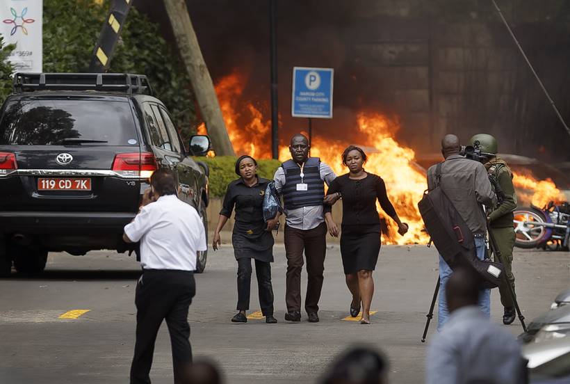 Kenya attack: At least 15 killed as gunmen storm Nairobi hotel compound