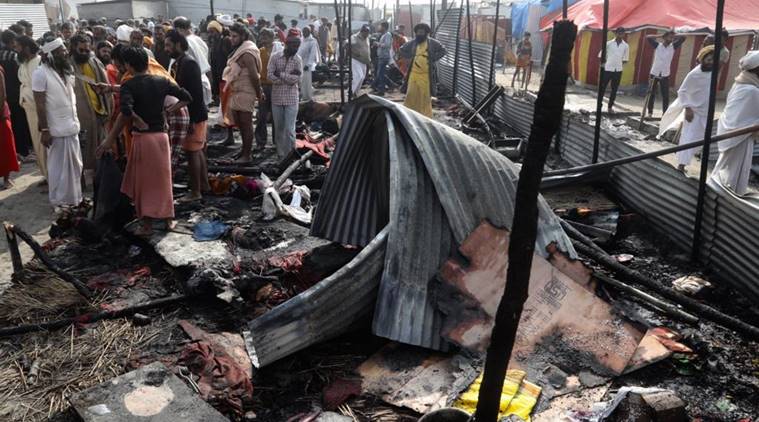 kumbh mela, kumbh mela prayagraj, kumbh mela fire, fire at kumbh mela site, gas cylinder explosion, prayagraj, indian express news