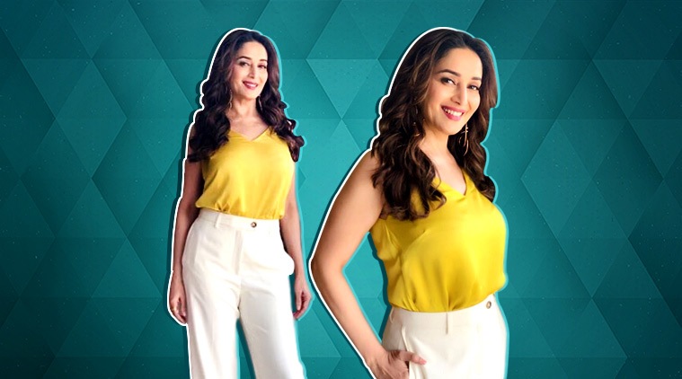 madhuri dixit, madhuri dixit sari, jade by monica and karishma, madhuri dixit jade by monica and karishma, madhuri dixit fashion, madhuri dixit latest news, madhuri dixit latest pics, madhuri dixit photos, celeb fashion, bollywood fashion, indian express, indian express news