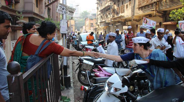 Meera Sanyal, banked-turned politician, dies of cancer