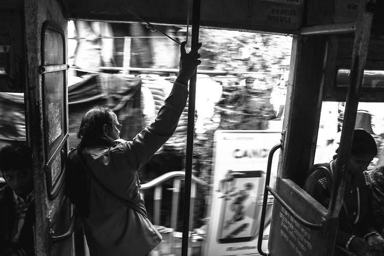 Kolkata, Deshapriya Park, Mrinal Sen, Kunal Sen, actor-director-songwriter, Anjan Dutta, Sandip Ray, Ranjit Mullick, Kharij, Bengali, Mrinal Sen films, Mrinal Sen, Neel Aakasher Neechey, Chinese, Akash Kusum, Howrah Bridge, Calcutta 71, Calcutta trilogy film, Interview, Golpo Holeo Shotti, Bawarchi, Hrishikesh Mukherjee, indian express, indian express news