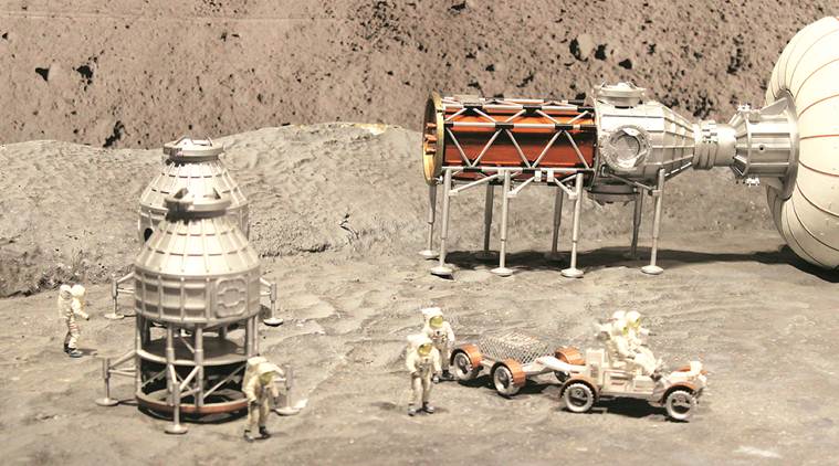 Smell Moon or undertake fitness test for Mars mission at Gujarat Science City