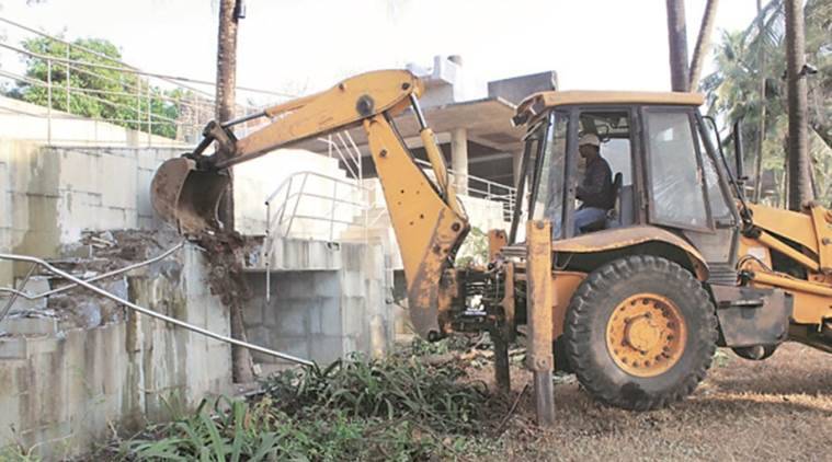Nirav modi, nirav modi bungalow mumbai, pnb scam case, punjab national bank scam, demolition of nirav modi's bungalow, nirav modi bungalow demolition, rupanya bungalow, enforcement directorate, mumbai news, indian express news