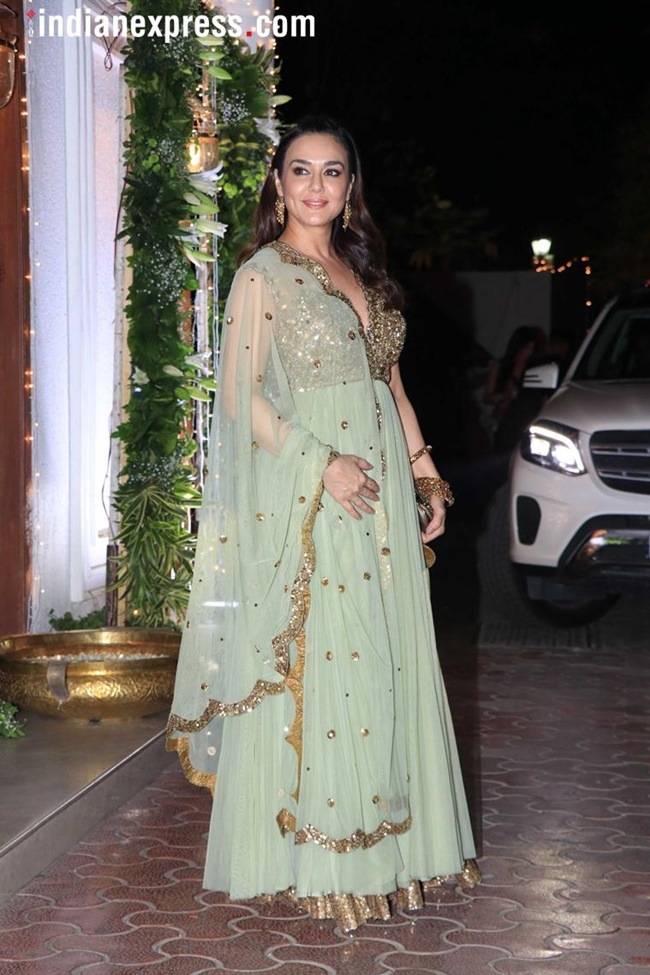 Preity Zinta, Preity Zinta birthday, happy birthday Preity Zinta, hbd Preity Zinta, Preity Zinta best looks, Preity Zinta style, Preity Zinta fashion, Preity Zinta red carpet, Preity Zinta updates, Preity Zinta latest news, Preity Zinta latest photos, Preity Zinta images, Preity Zinta pictures, celeb fashion, bollywood fashion, indian express, indian express news