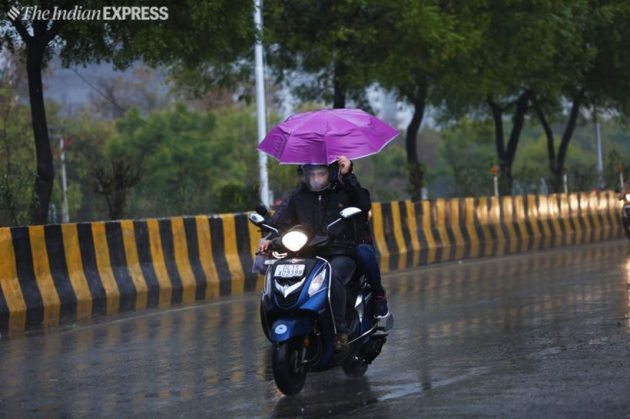 Heavy rain, thunderstorm lash Delhi-NCR; several trains delayed