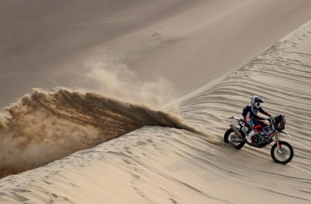 Rallying: The Dakar, a world of sand and solitude