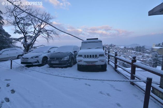 Tourists rejoice as Shimla, Manali witness another spell of snow