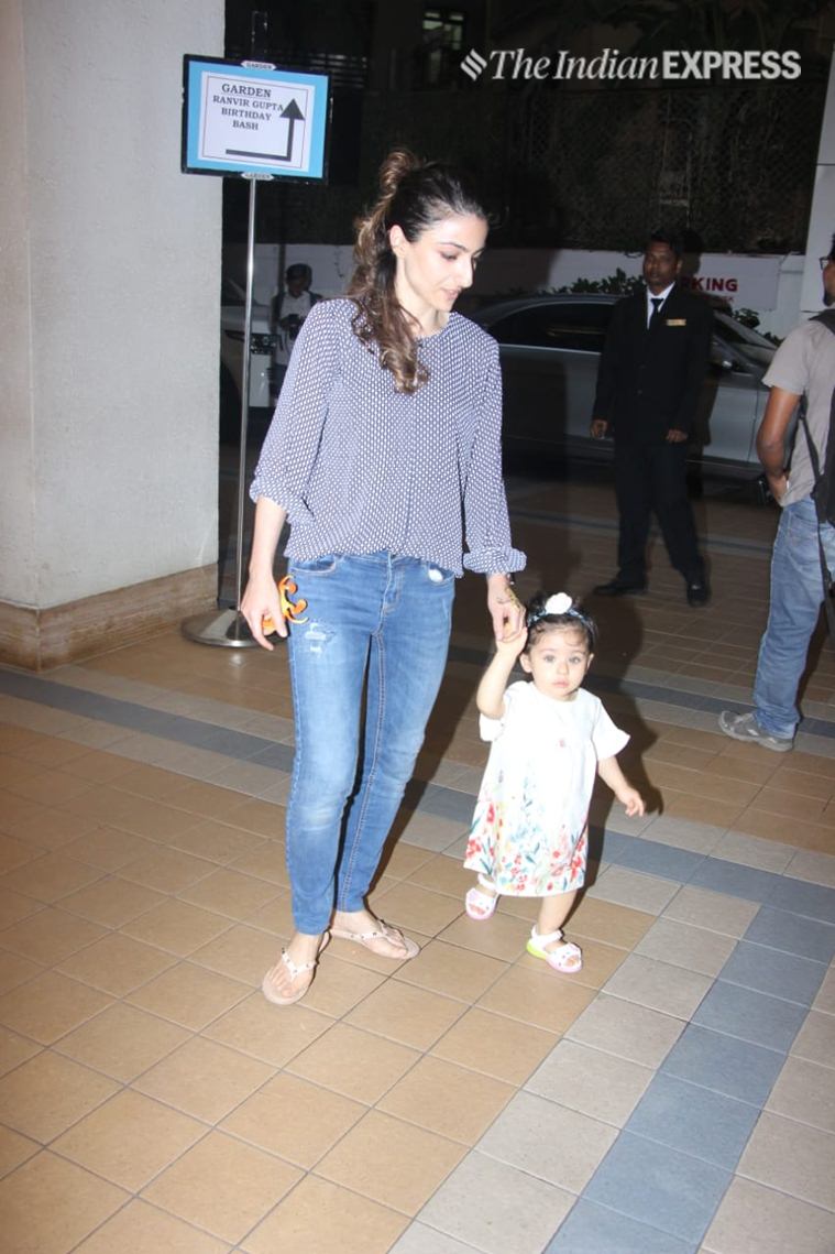 soha ali khan daughter pics