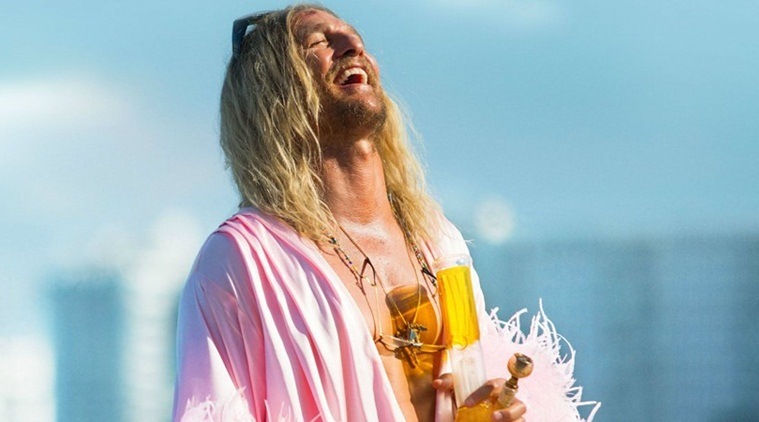The Beach Bum trailer