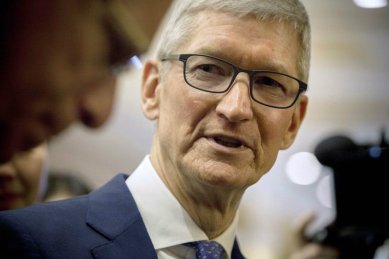 Apple CEO Tim Cook, Tim Cook, privacy bill with right to delete data, right to delete data, General Data Protection Regulation, GDPR