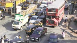 mumbai traffic, infrastructure projects, sion, thane, lal bahadur shastri marg mumbai, kurla, pedestrians, vehicles, water drains, footpaths, eastern suburbs mumbai, mumbai news, indian express news