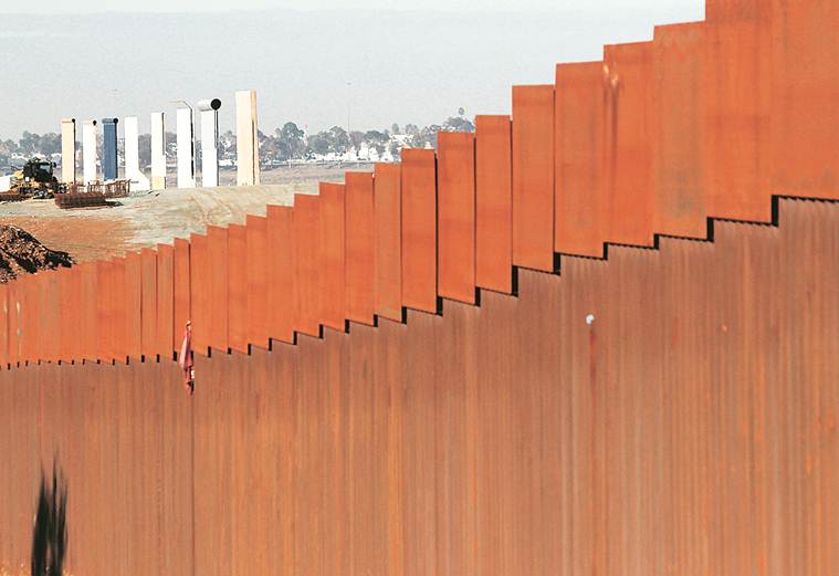 border wall, border wall supreme court, trump border wall, border wall funding, us mexico border wall