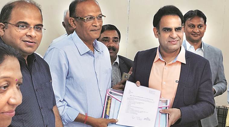 Vadodara Municipal Corporation, Vadodara Municipal Corporation budget, VMC budget, VMC annual budget, VMC 2019, Gujarat news, indian express, latest news