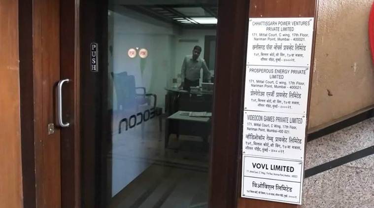 Videocon loan case, venugopal Dhoot, ICICI-Videocon, Chanda Kochhar, CBI raid Videocon offices, Deepek Kochhar, NuPower- videocon case, NuPower Renewables Pvt Ltd, Videocon, CBI, CBI FIR Videocon, Indian express