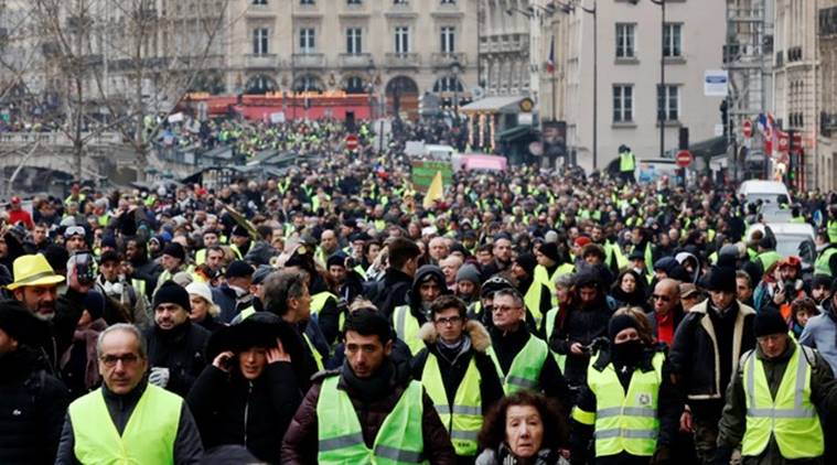 protest yellow vest, yellow vest movement, president emmanuel, france politics, citizen's initiative rally, french movement, french right wing, france republicans, world news, indian express news